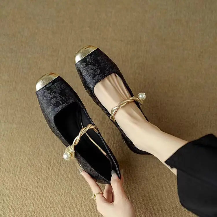 Vela Pearl Pumps