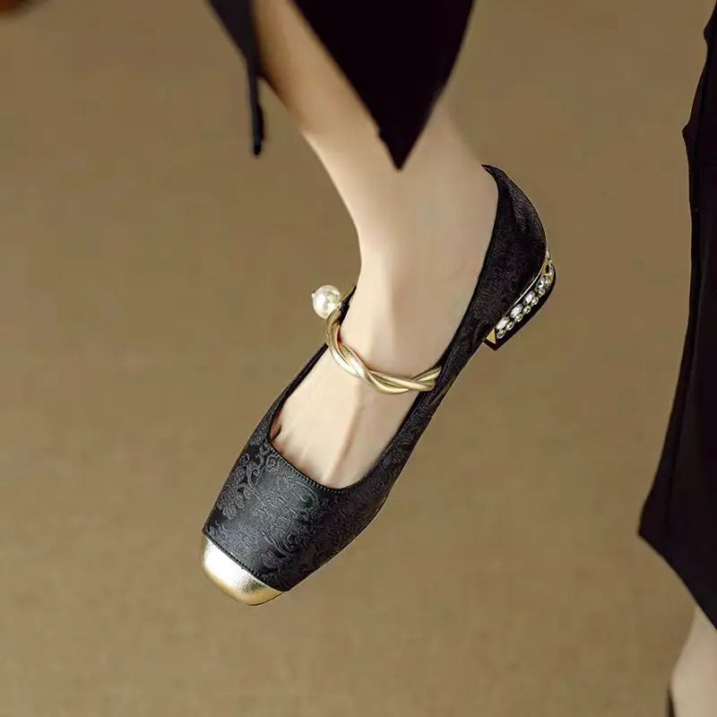 Vela Pearl Pumps