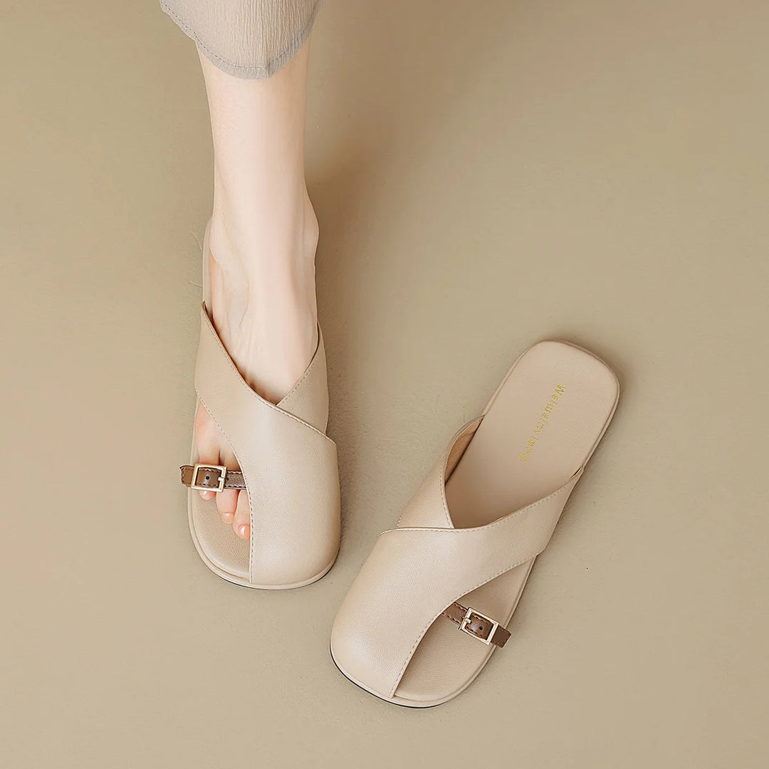 Sora Leather Sandals